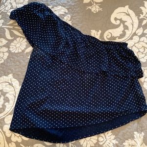 Cute off the shoulder top!